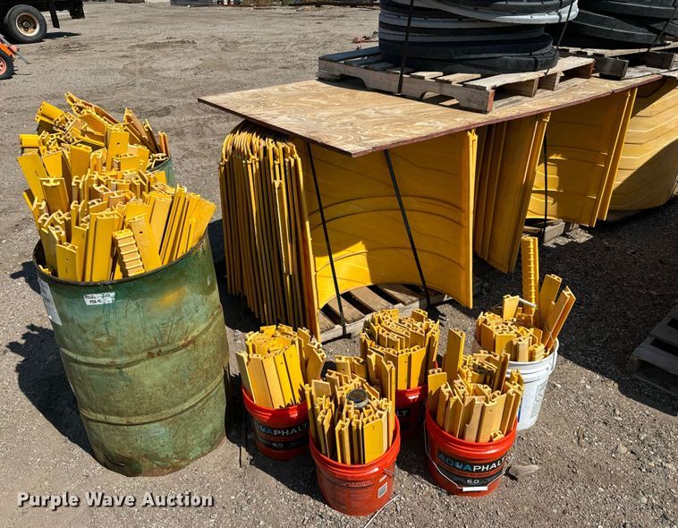 image for item MU9959 Road safety equipment