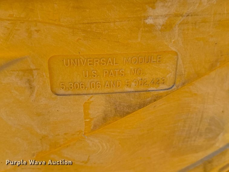 image for item MU9959 Road safety equipment