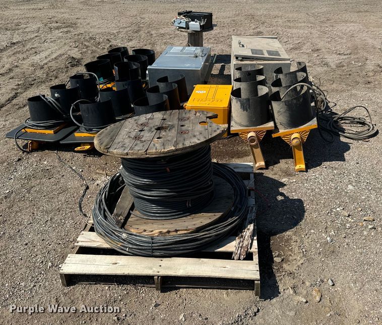 image for item MU9960 Traffic signal components