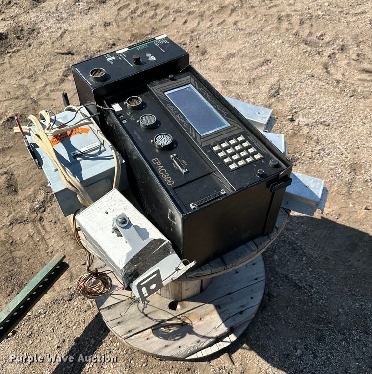 image for item MU9960 Traffic signal components