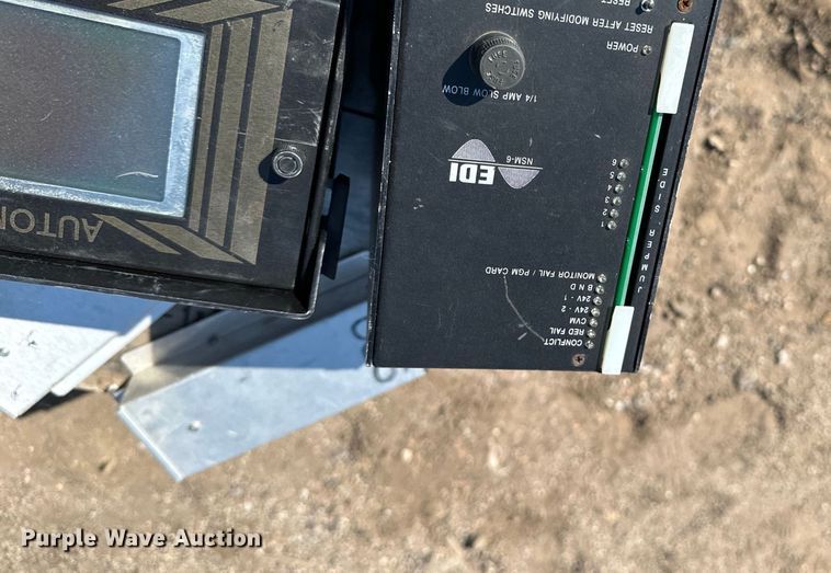image for item MU9960 Traffic signal components