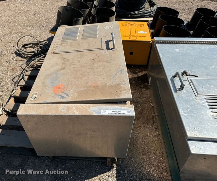 image for item MU9960 Traffic signal components