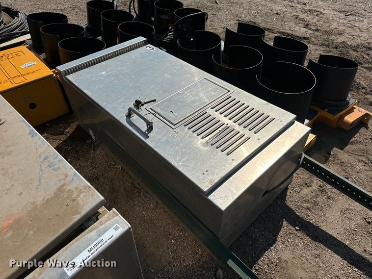 image for item MU9960 Traffic signal components