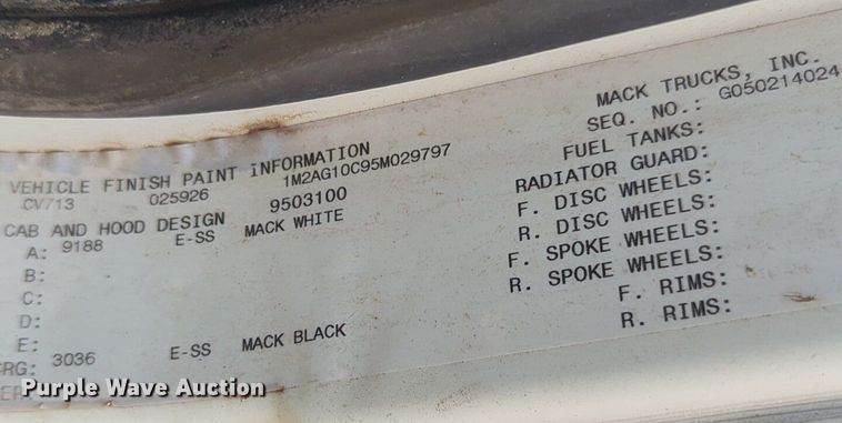 image for item NG9976 2005 Mack  CV713 Granite  roll-off container truck