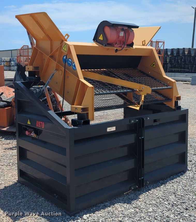 image for item NG9981 Paladin US70 vibratory screen