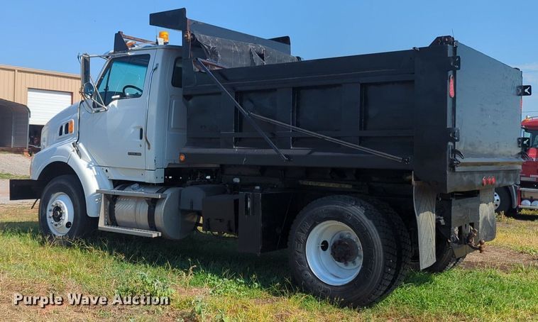 image for item NG9991 2008 Sterling  L8500 dump truck