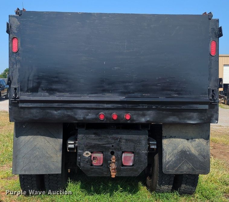 image for item NG9991 2008 Sterling  L8500 dump truck