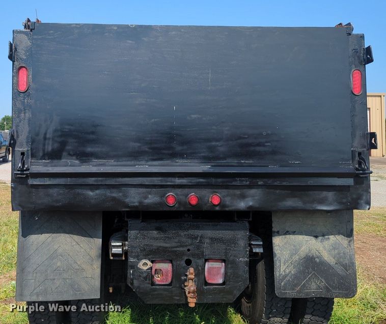 image for item NG9991 2008 Sterling  L8500 dump truck