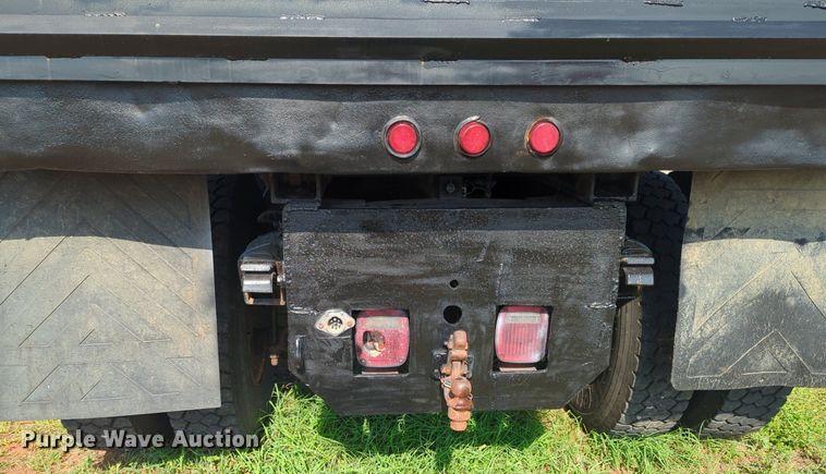 image for item NG9991 2008 Sterling  L8500 dump truck