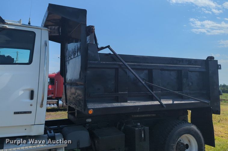 image for item NG9991 2008 Sterling  L8500 dump truck