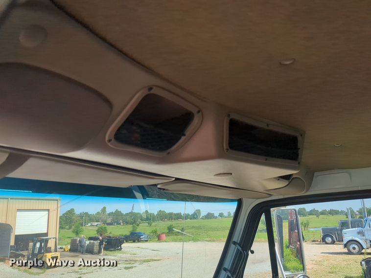 image for item NG9991 2008 Sterling  L8500 dump truck