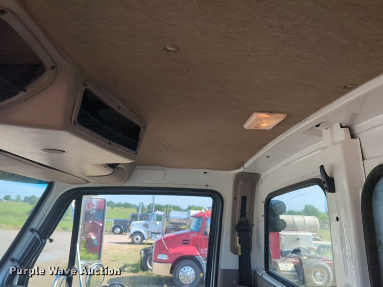 image for item NG9991 2008 Sterling  L8500 dump truck