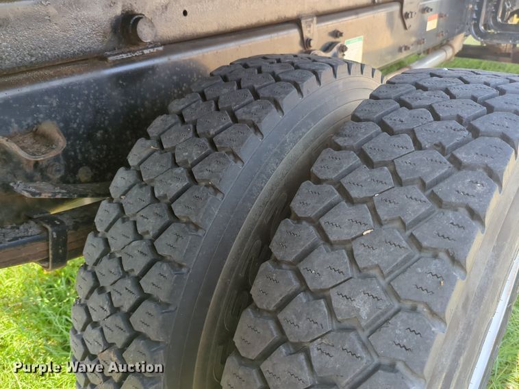 image for item NG9991 2008 Sterling  L8500 dump truck