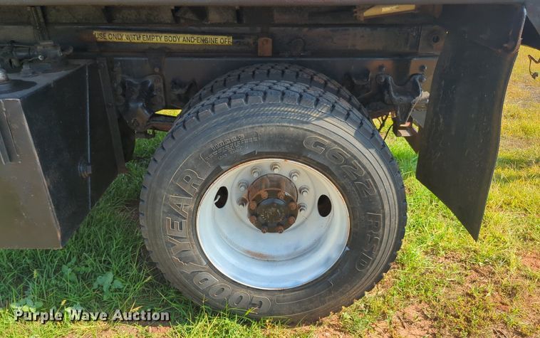 image for item NG9991 2008 Sterling  L8500 dump truck