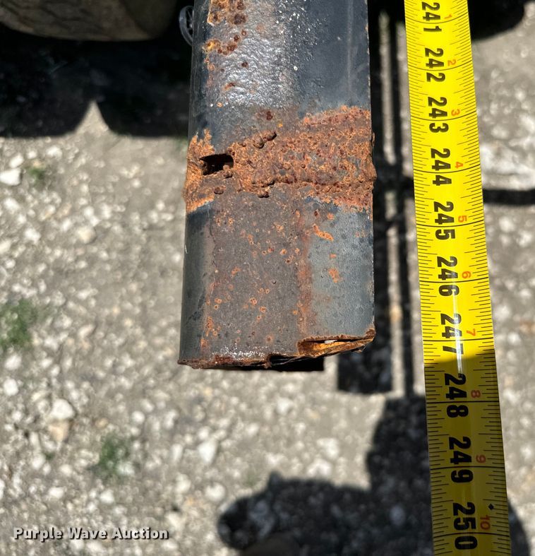 image for item NQ9653 2011 International  DuraStar 4300 truck cab and chassis