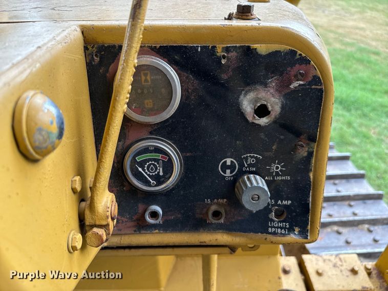 image for item NQ9667 Caterpillar  D5 dozer