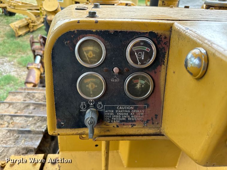 image for item NQ9667 Caterpillar  D5 dozer