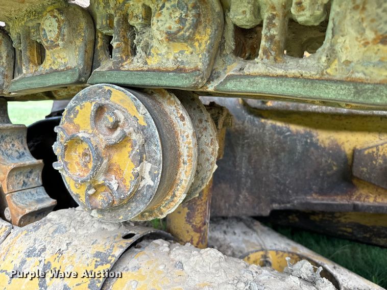 image for item NQ9667 Caterpillar  D5 dozer