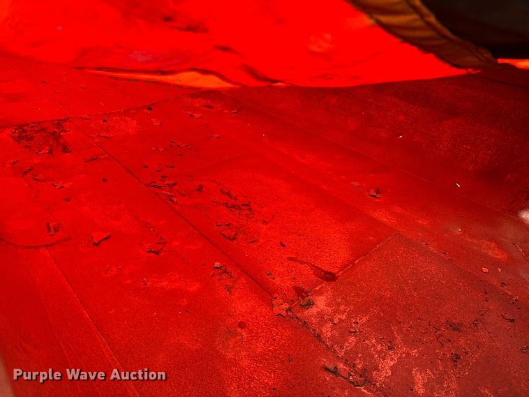 image for item NQ9669 2005 Clement Starlite end dump trailer