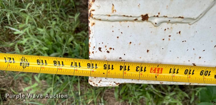 image for item NQ9675 1981 Fruehauf  bottom dump trailer