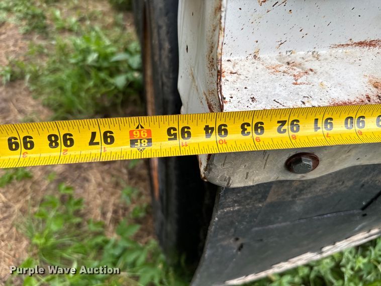 image for item NQ9675 1981 Fruehauf  bottom dump trailer