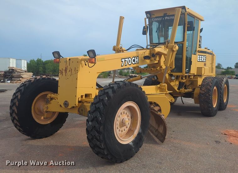 image for item NW9544 1999 John Deere 770CH motor grader