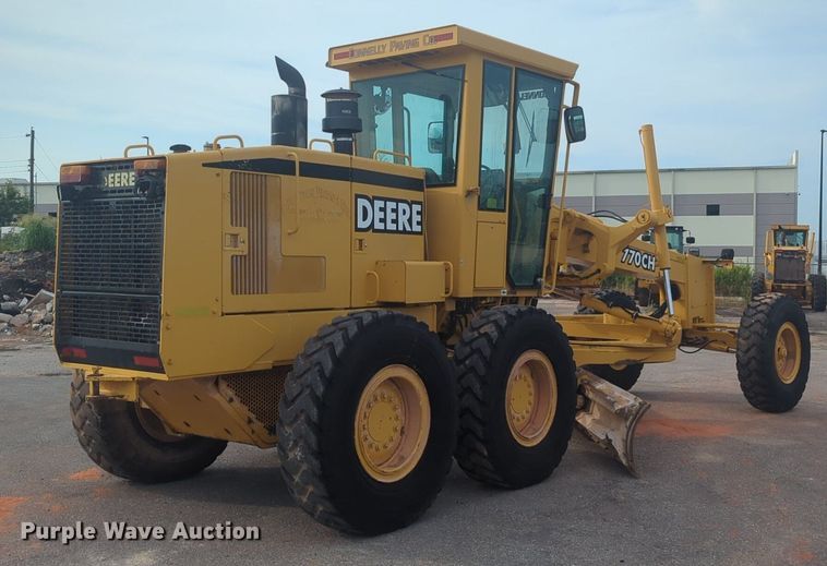 image for item NW9544 1999 John Deere 770CH motor grader