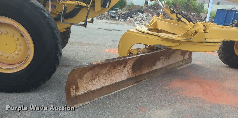 image for item NW9544 1999 John Deere 770CH motor grader