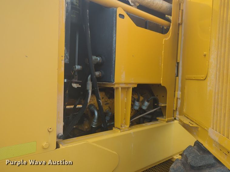 image for item NW9544 1999 John Deere 770CH motor grader