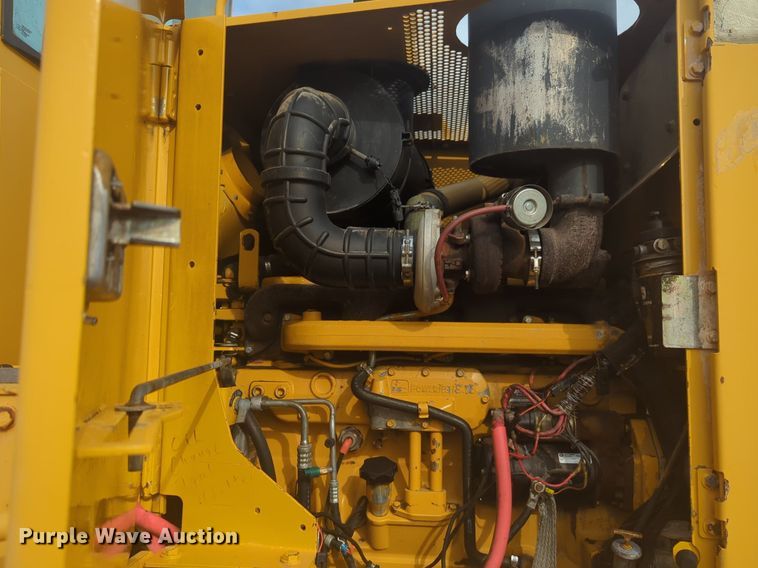 image for item NW9544 1999 John Deere 770CH motor grader