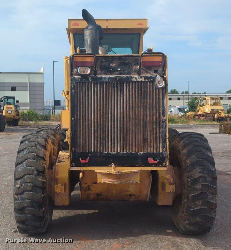 image for item NW9545 1997 John Deere 770CH motor grader