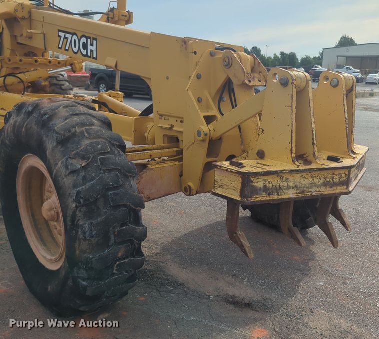 image for item NW9545 1997 John Deere 770CH motor grader
