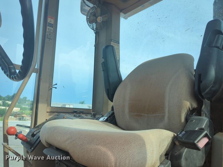 image for item NW9545 1997 John Deere 770CH motor grader