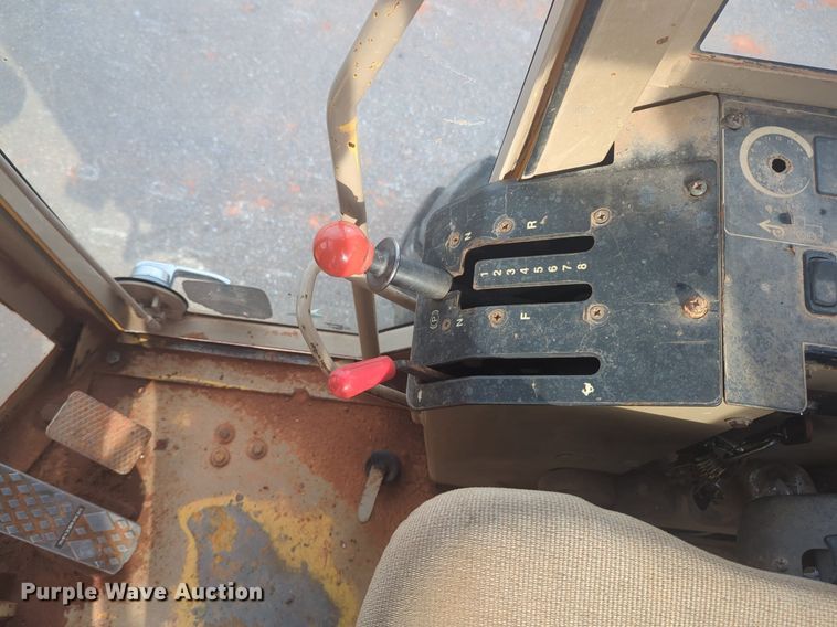 image for item NW9545 1997 John Deere 770CH motor grader