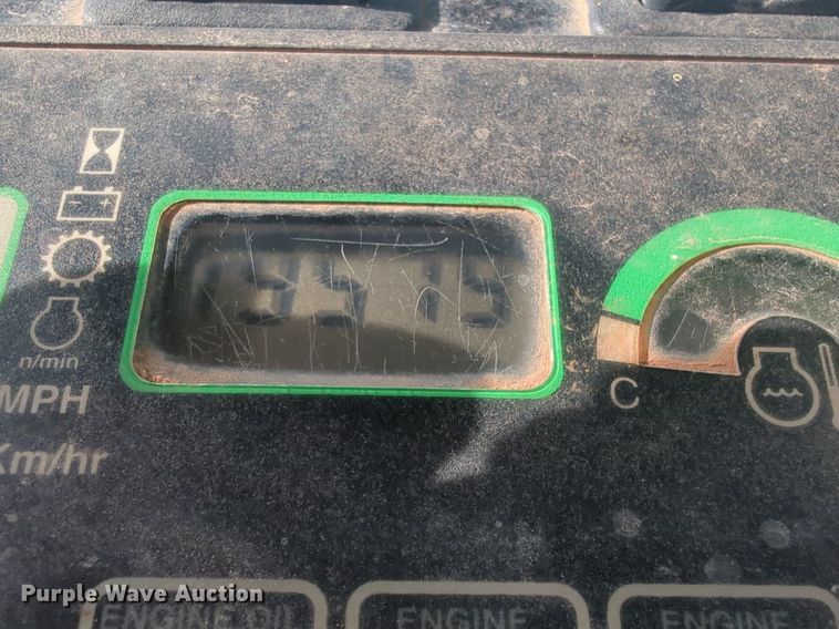 image for item NW9545 1997 John Deere 770CH motor grader