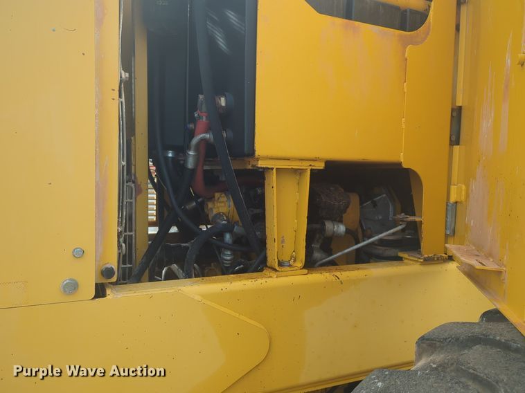 image for item NW9545 1997 John Deere 770CH motor grader