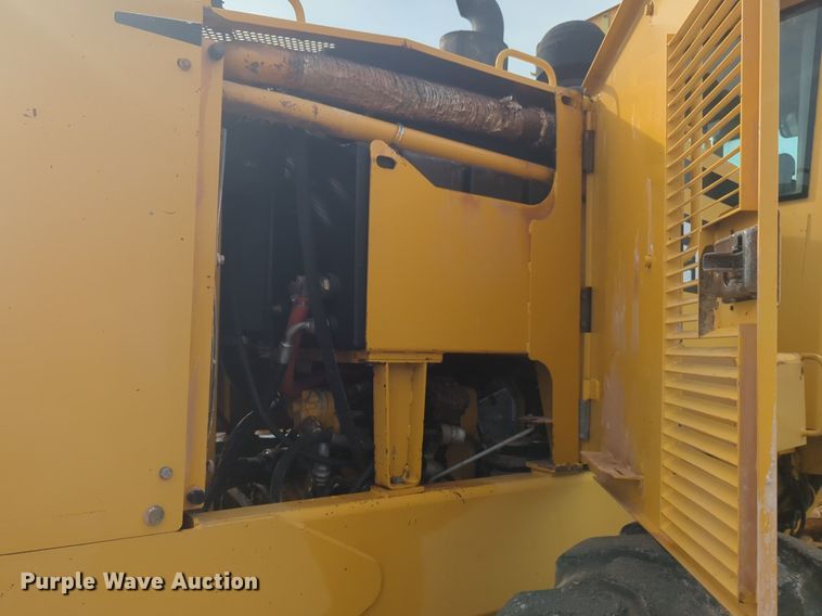 image for item NW9545 1997 John Deere 770CH motor grader