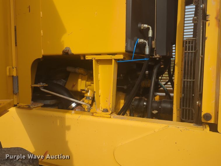 image for item NW9545 1997 John Deere 770CH motor grader