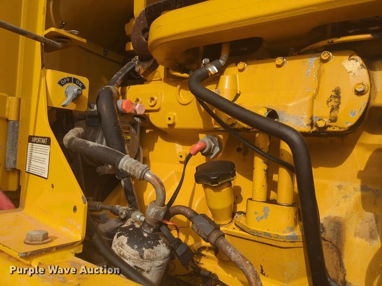 image for item NW9545 1997 John Deere 770CH motor grader