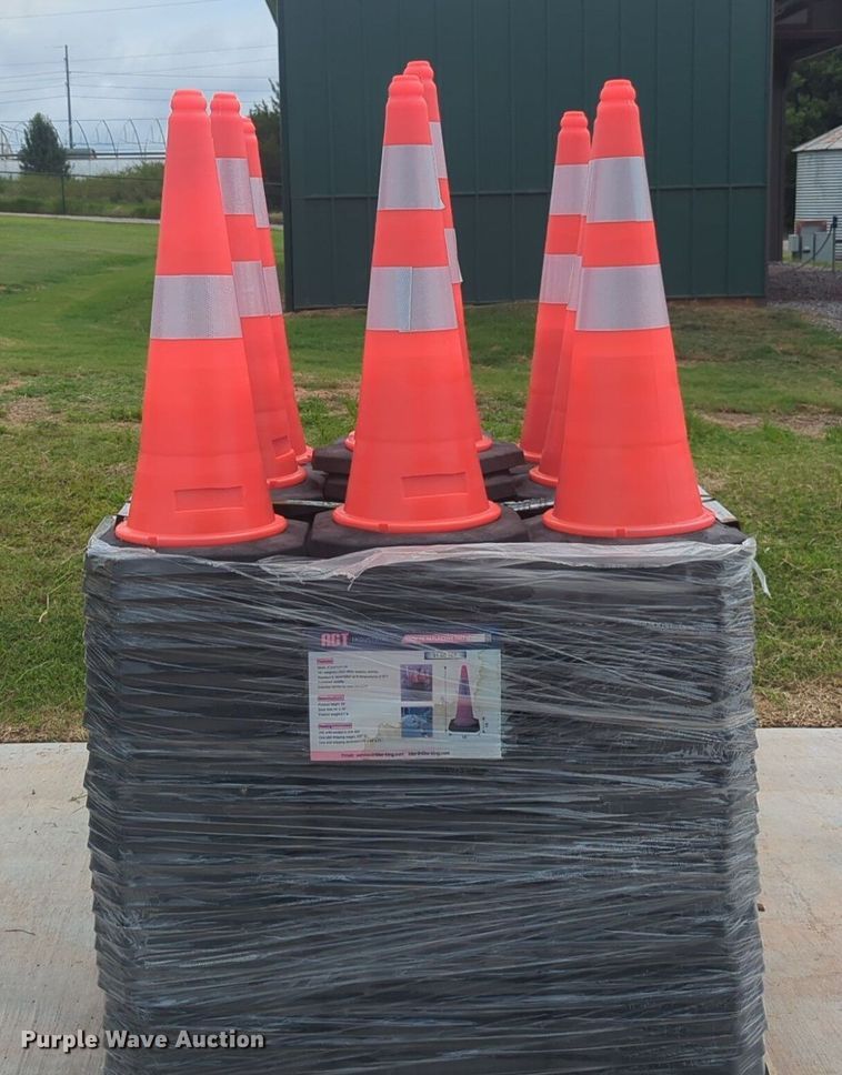 image for item NW9593 Approximately 250 AGT Industrial traffic cones 