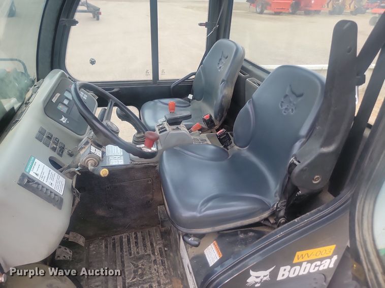 image for item OD9575 2016 Bobcat  5600 utility vehicle