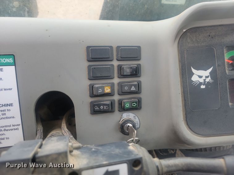 image for item OD9575 2016 Bobcat  5600 utility vehicle