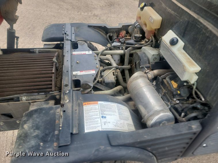 image for item OD9575 2016 Bobcat  5600 utility vehicle