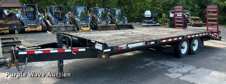 image for item OF9759 2016 Towmaster TC-10 equipment trailer