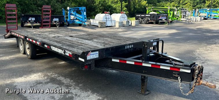 image for item OF9759 2016 Towmaster TC-10 equipment trailer
