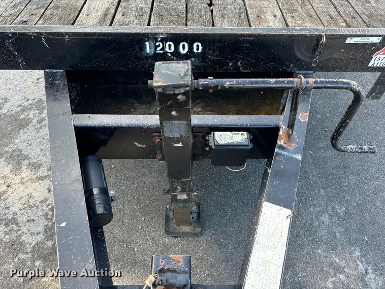 image for item OF9759 2016 Towmaster TC-10 equipment trailer