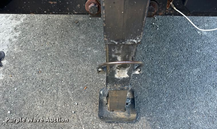 image for item OF9759 2016 Towmaster TC-10 equipment trailer