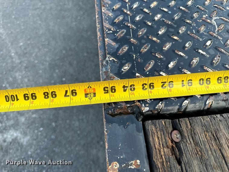 image for item OF9759 2016 Towmaster TC-10 equipment trailer