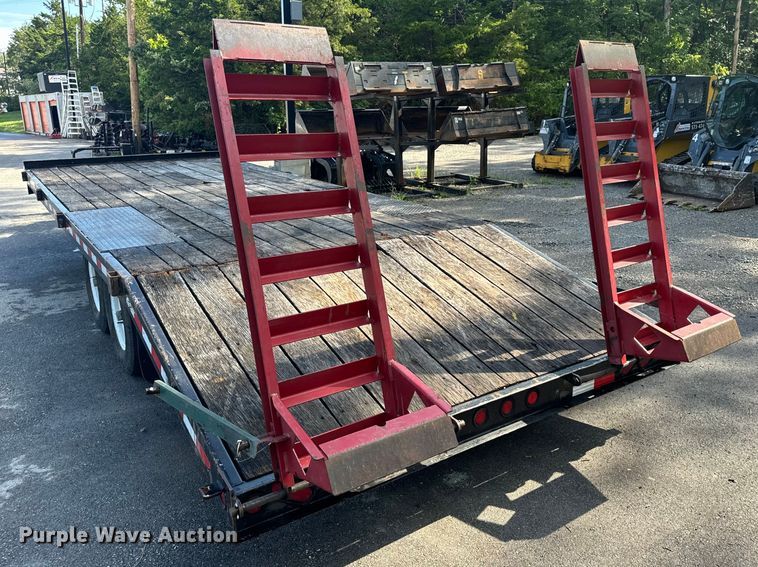 image for item OF9759 2016 Towmaster TC-10 equipment trailer