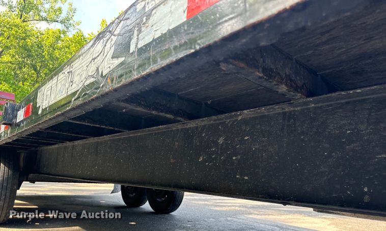 image for item OF9759 2016 Towmaster TC-10 equipment trailer